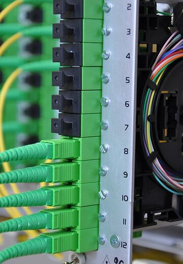 Installation et maintenance d'infrastructure réseau et fournisseur d'accès internet